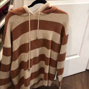 Long sleeve sweater